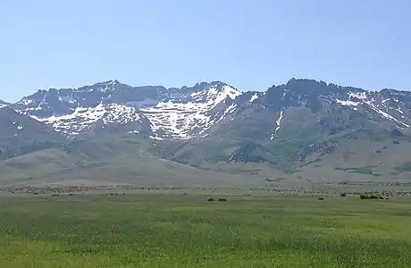 Hole in the Mountain Peak