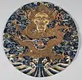 Zhengman (4-clawed dragon) in a roundel