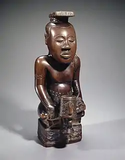 N'dop, king Mishe miShyaang maMbul; by artists of the Kuba Kingdom (Democratic Republic of the Congo); 18th century; wood; 49.5&nbsp;cm; Brooklyn Museum, New York City