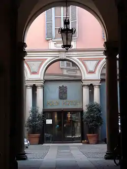 The museum courtyard.