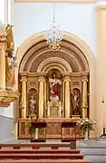 Left side altar