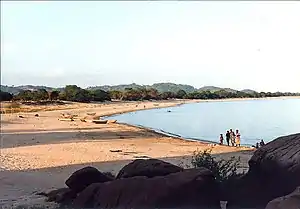 Kapeta is located only 2 miles (3&nbsp;km) north of Nkhotakota