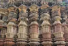 Outer wall of Lakhena temple