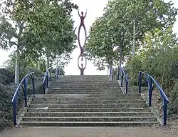 Chain Reaction (1992)Campbell Park, Milton Keynes