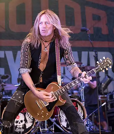 Aldrich performing in 2017