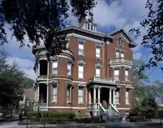 Kehoe's second house, 123 Habersham Street